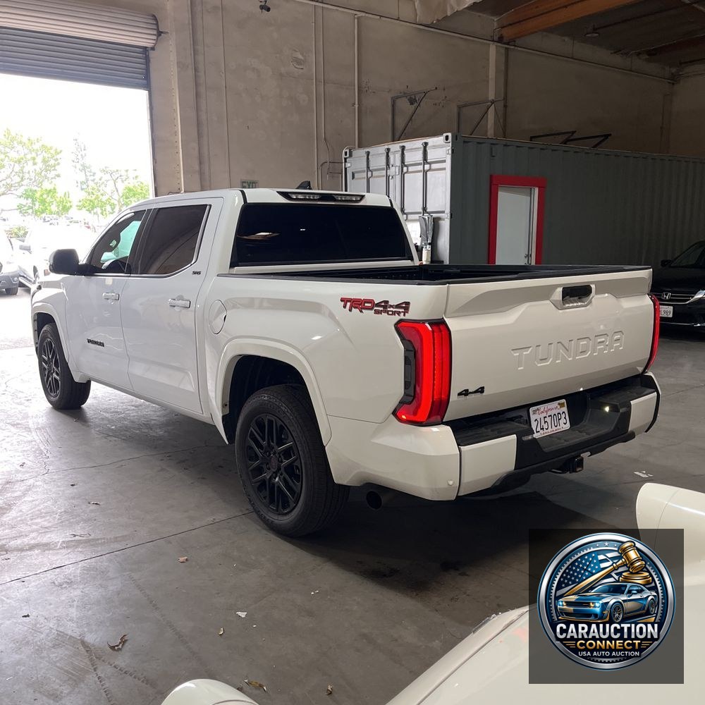 2022 Toyota Tundra SR5
