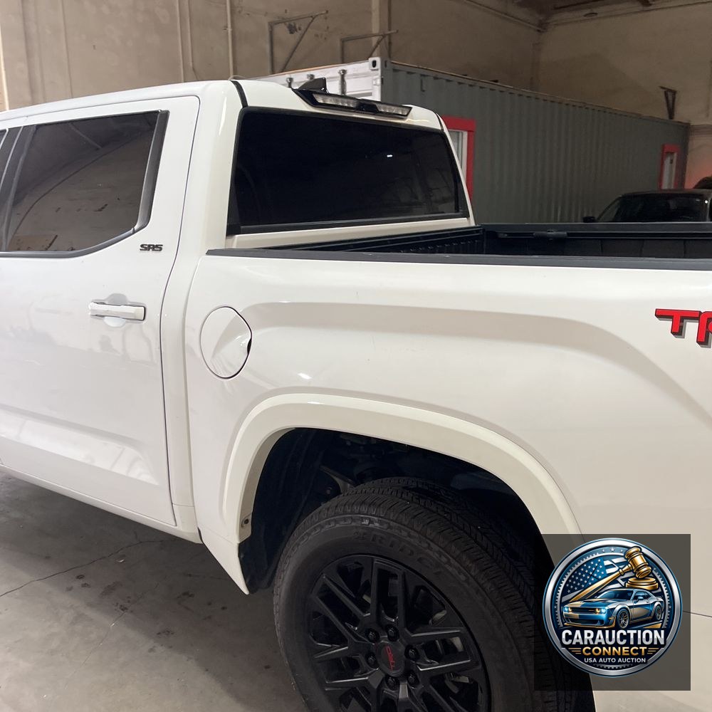 2022 Toyota Tundra SR5