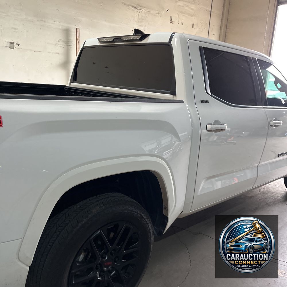 2022 Toyota Tundra SR5