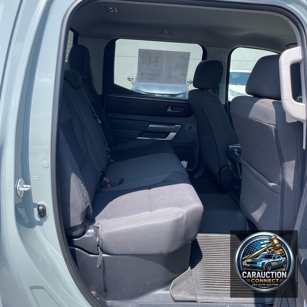2024 Toyota Tundra SR5