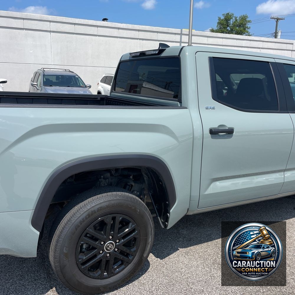 2024 Toyota Tundra SR5
