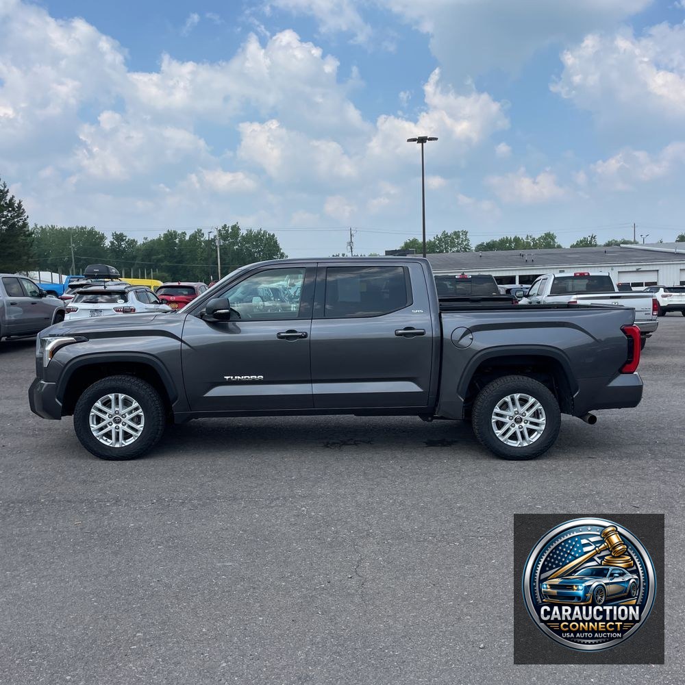 2022 Toyota Tundra SR5