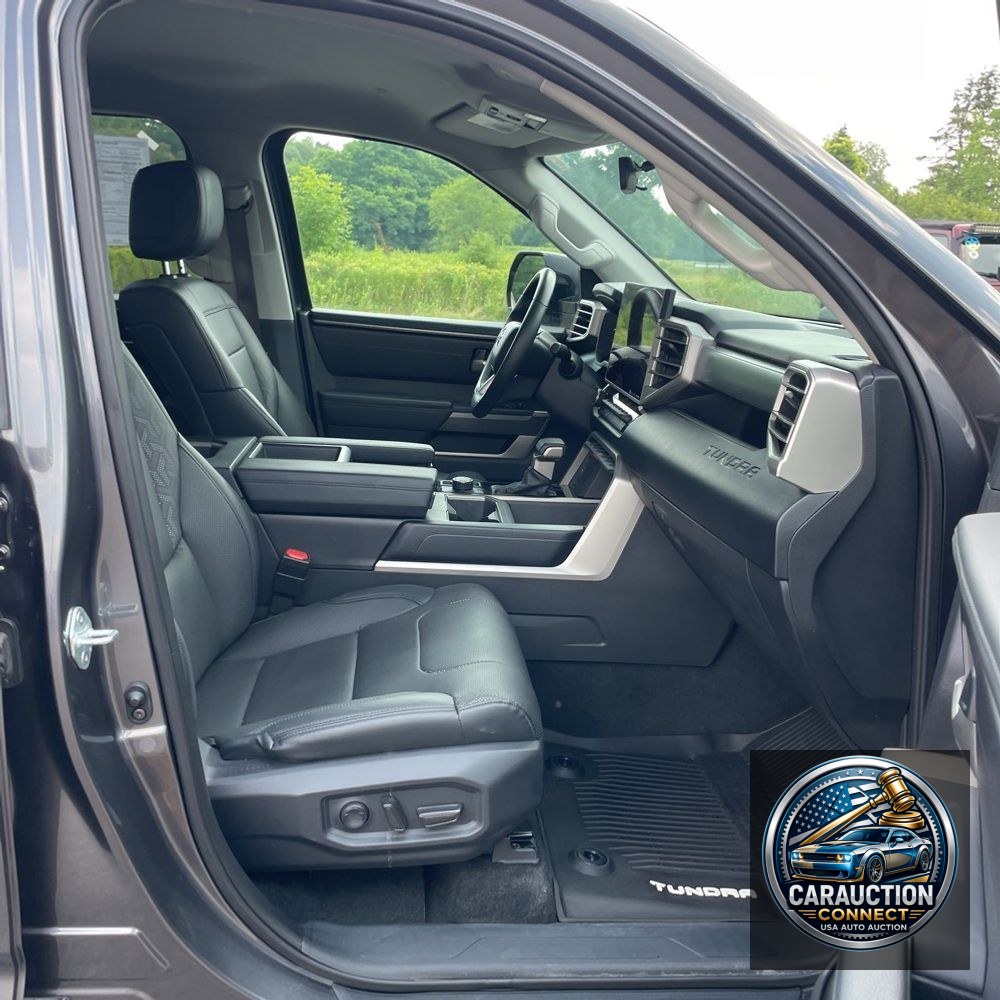 2022 Toyota Tundra SR5