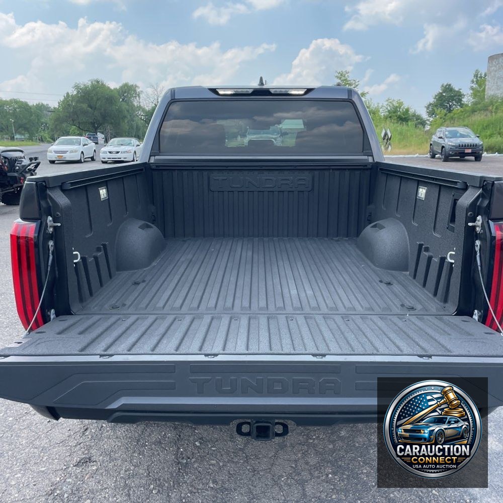 2022 Toyota Tundra SR5