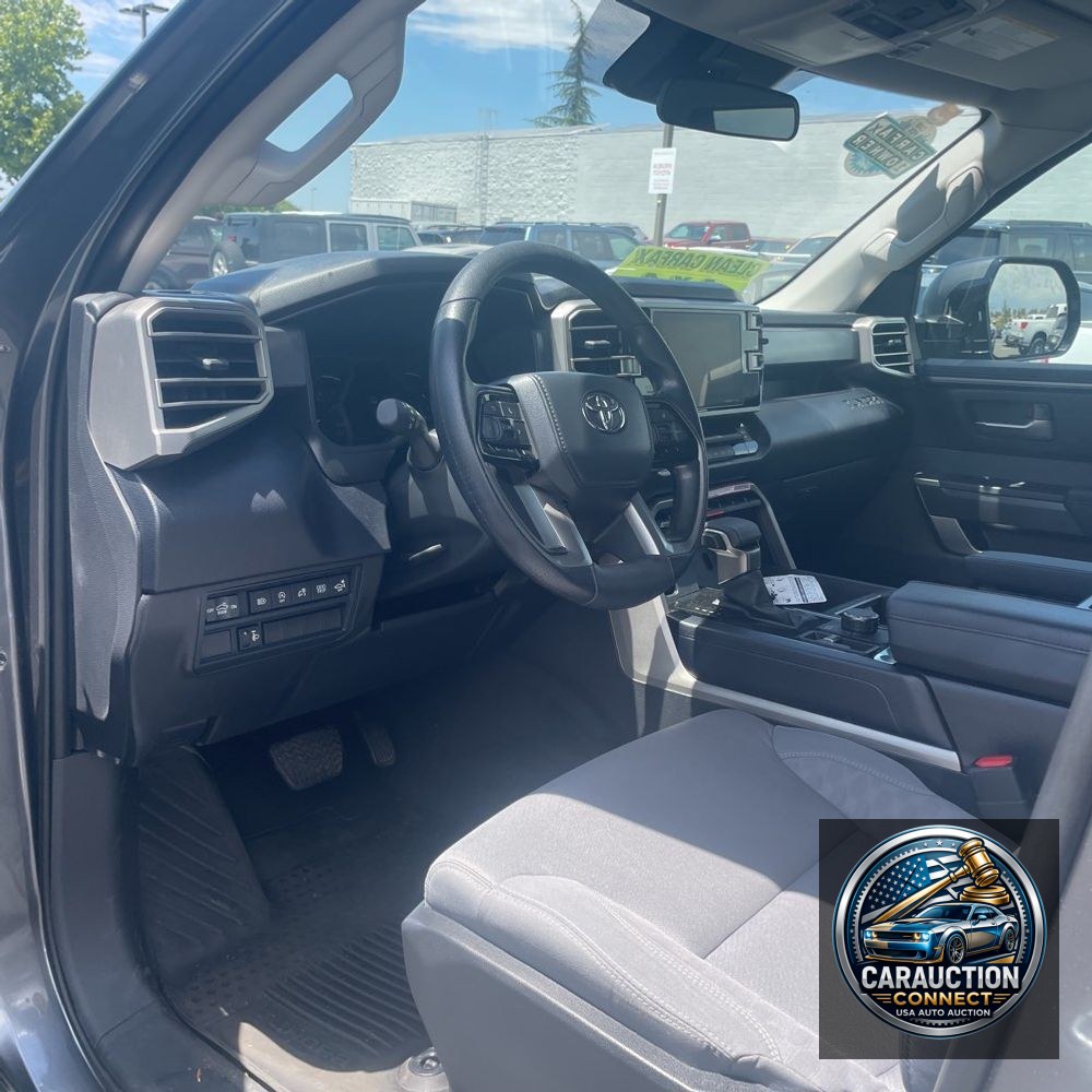 2024 Toyota Tundra SR5