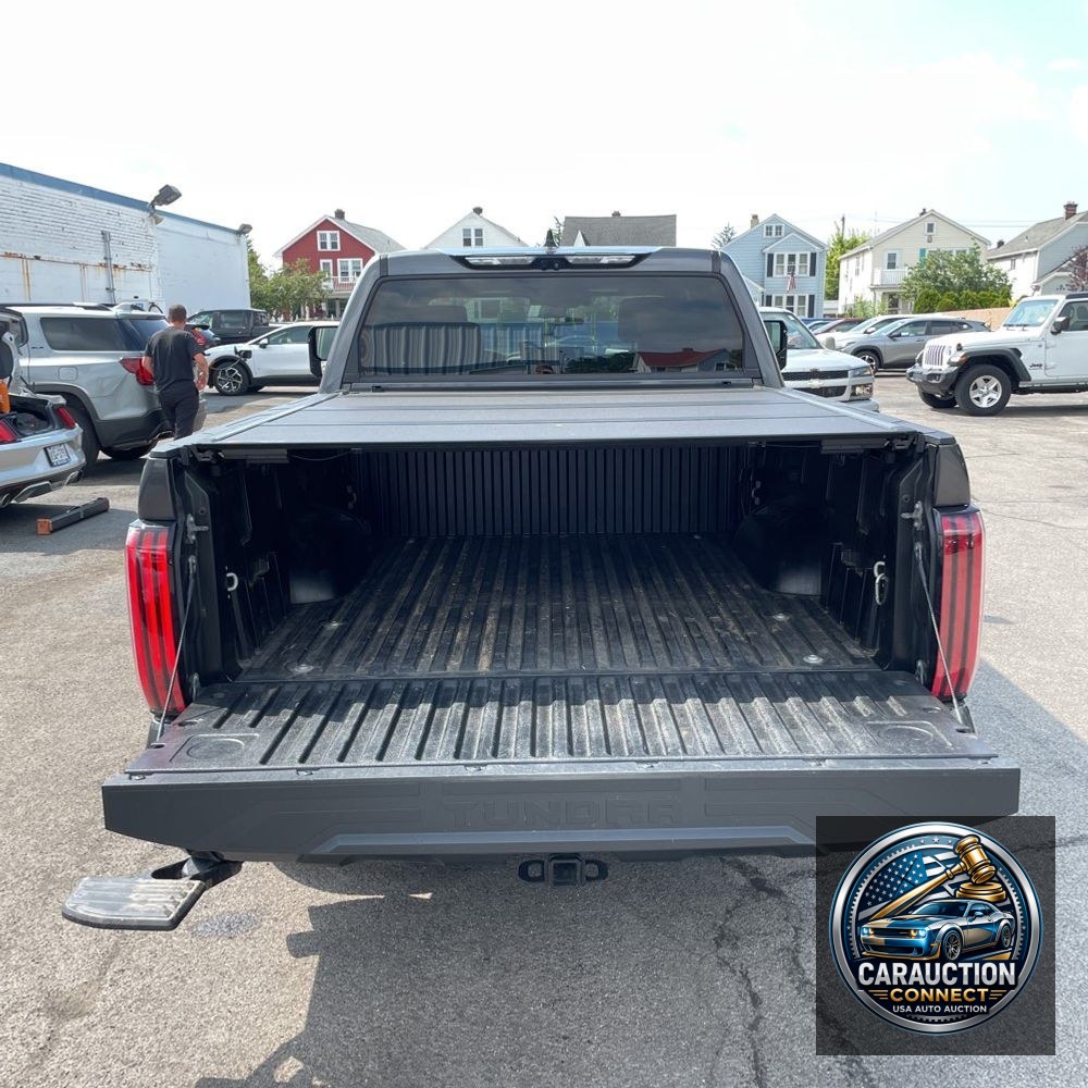 2023 Toyota Tundra Platinum