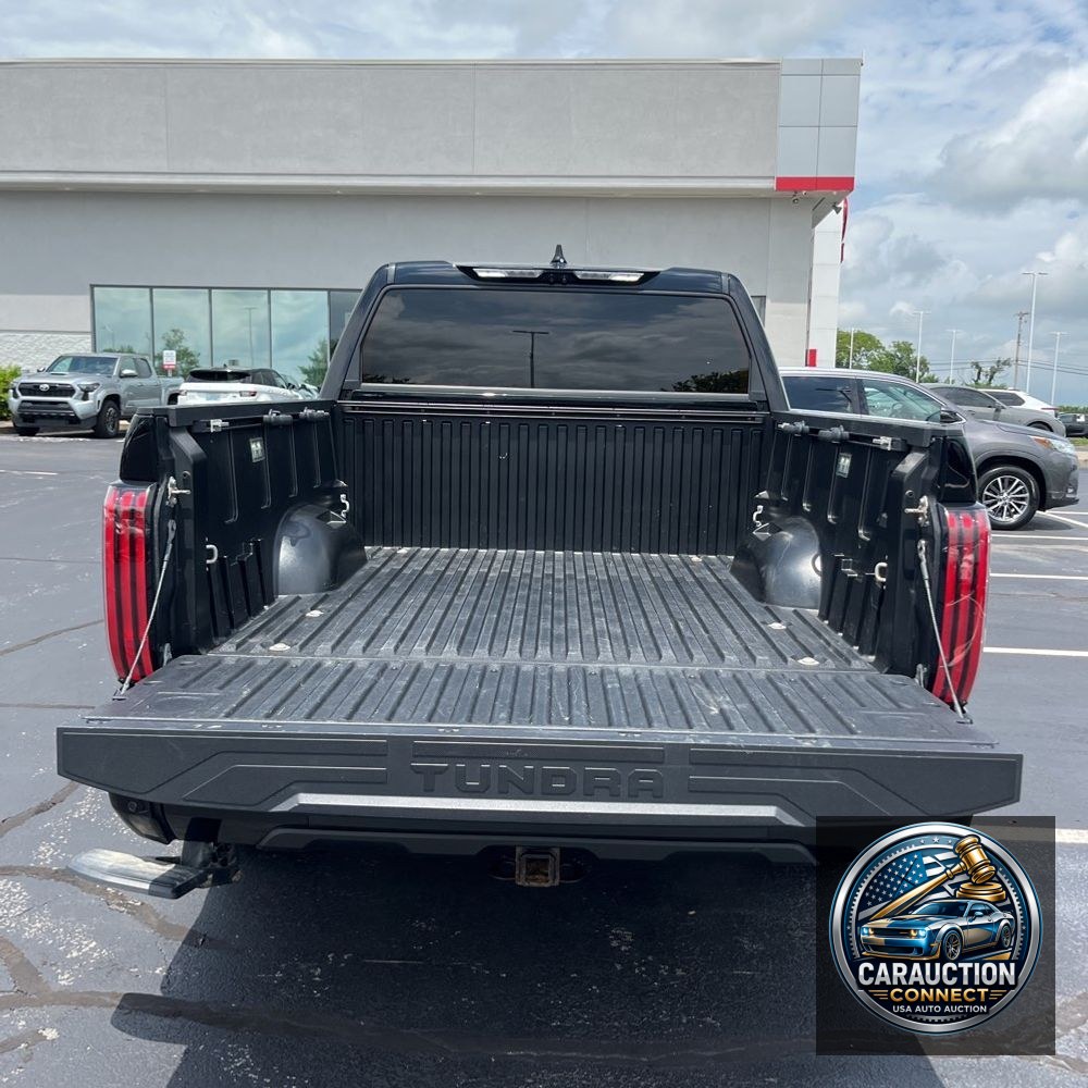 2022 Toyota Tundra Platinum