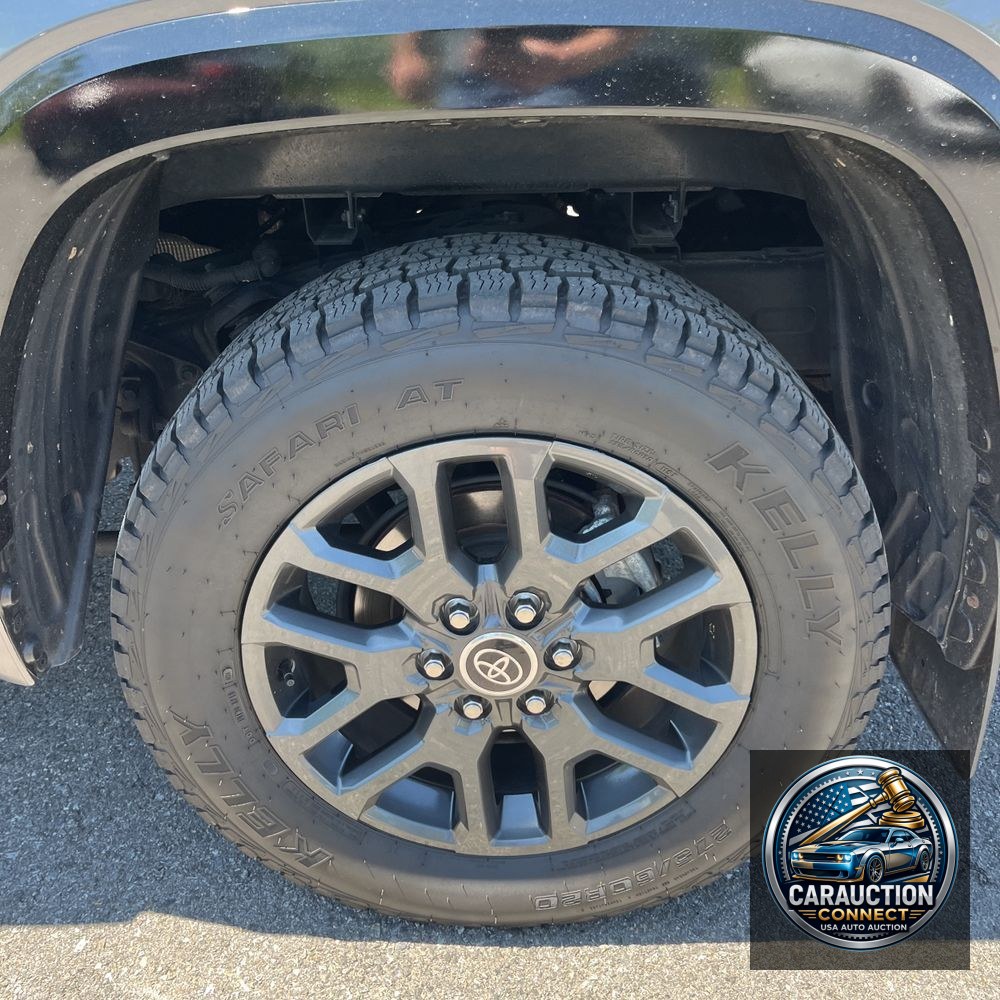 2023 Toyota Tundra Platinum