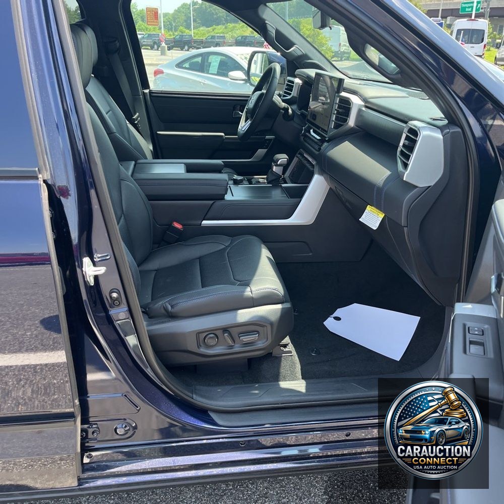 2024 Toyota Tundra Platinum Crew Max 4WD SWB