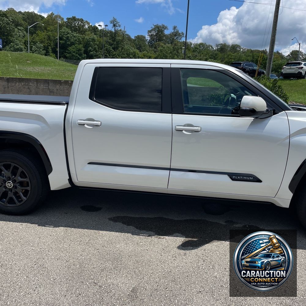 2024 Toyota Tundra Platinum HV