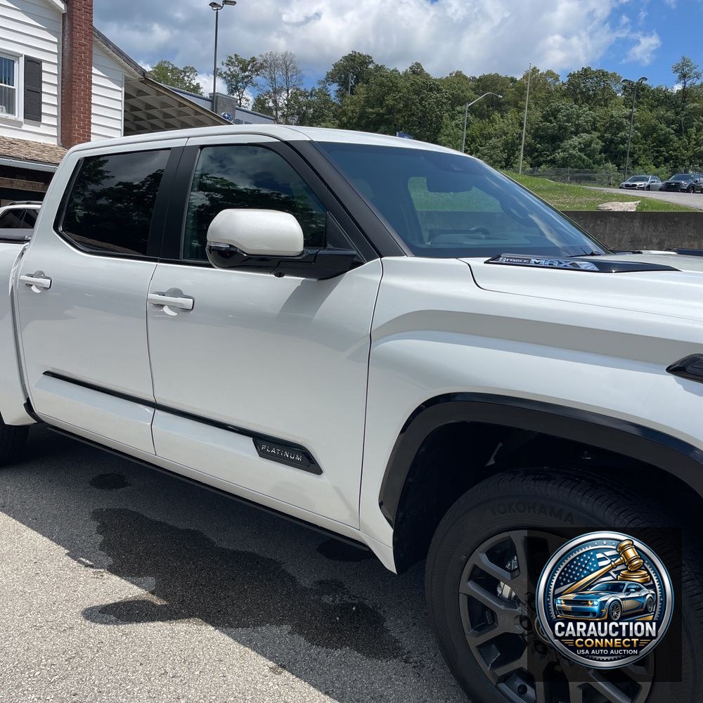 2024 Toyota Tundra Platinum HV