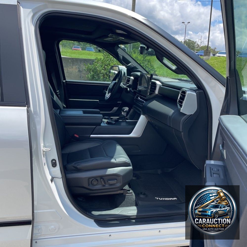 2024 Toyota Tundra Platinum HV