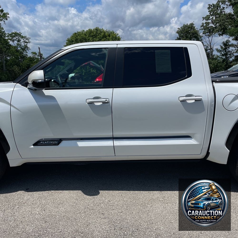 2024 Toyota Tundra Platinum HV