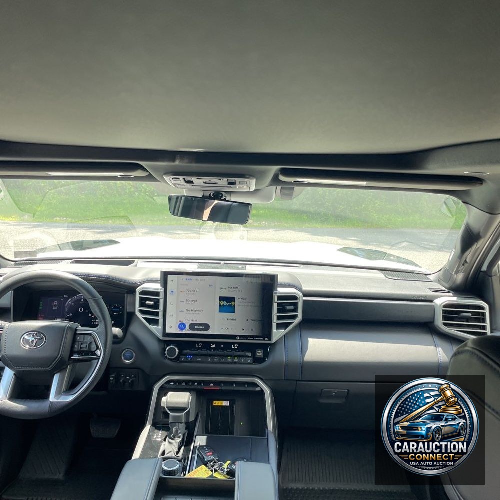 2024 Toyota Tundra Platinum HV