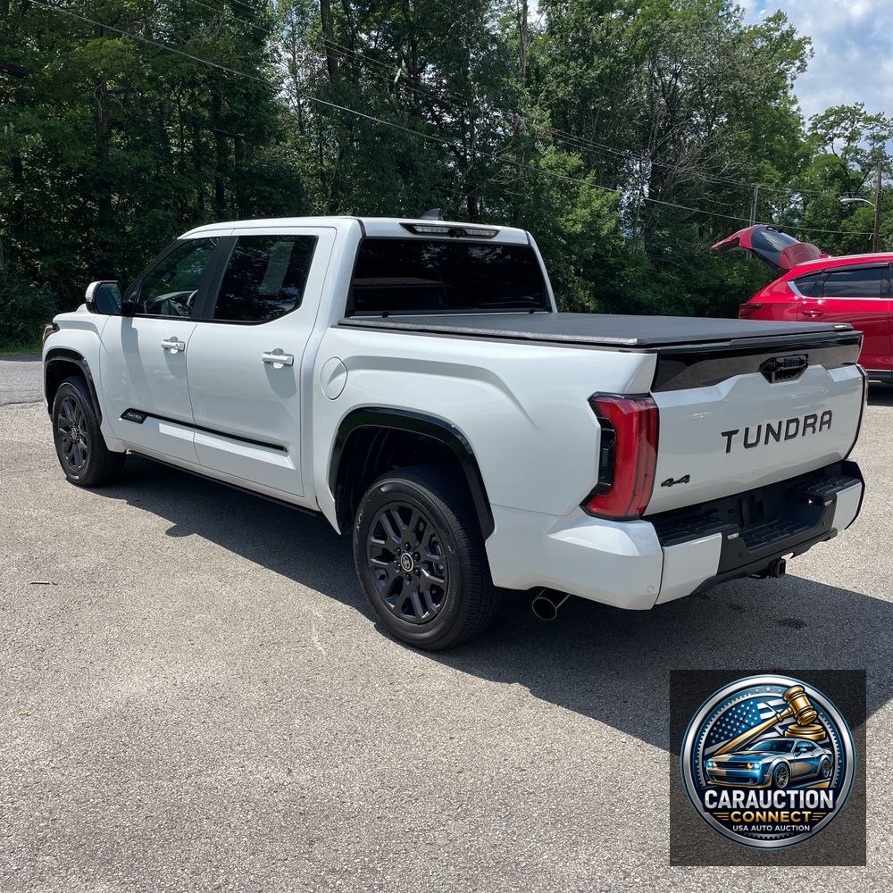 2024 Toyota Tundra Platinum HV