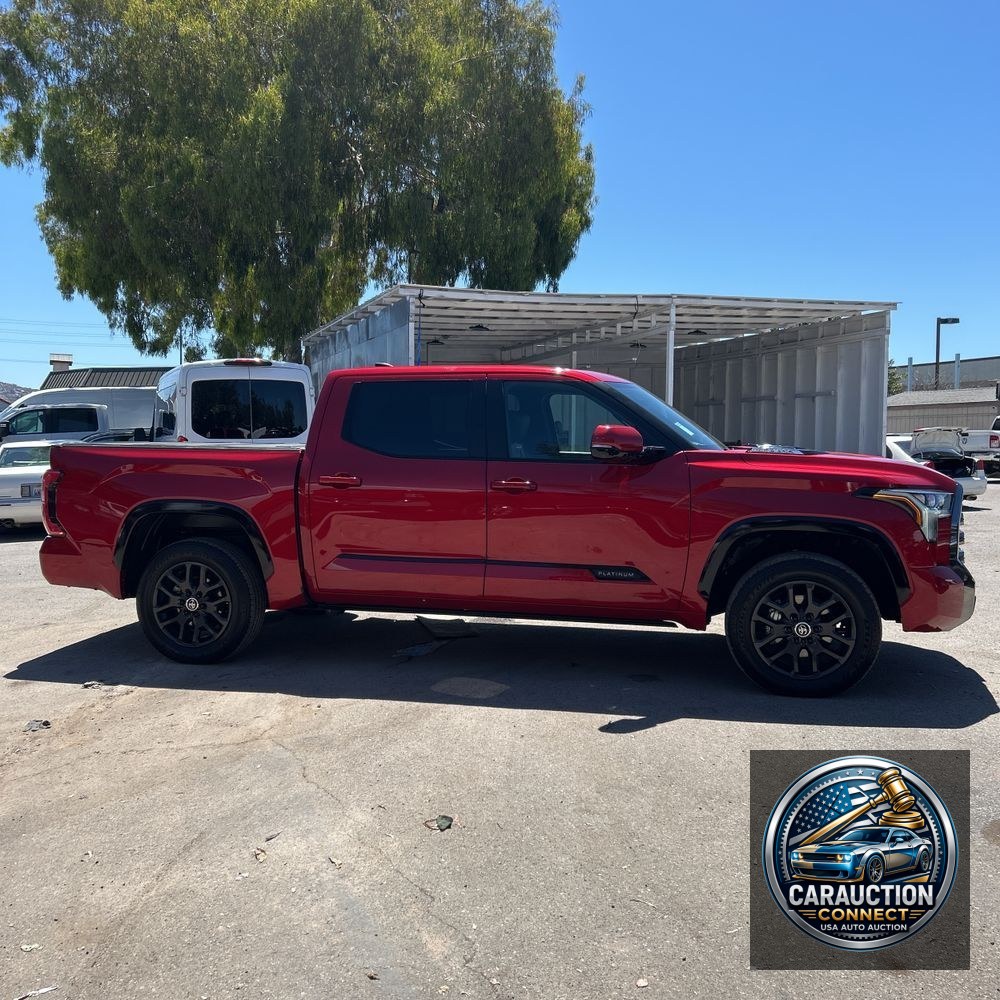 2024 Toyota Tundra Platinum HV