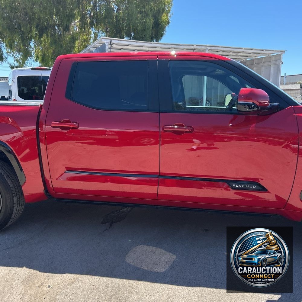 2024 Toyota Tundra Platinum HV