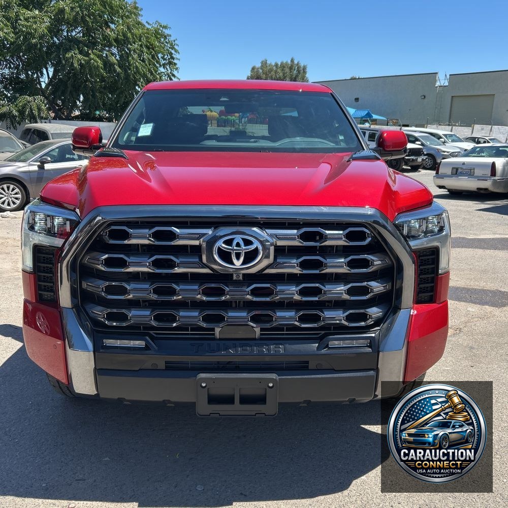 2024 Toyota Tundra Platinum HV