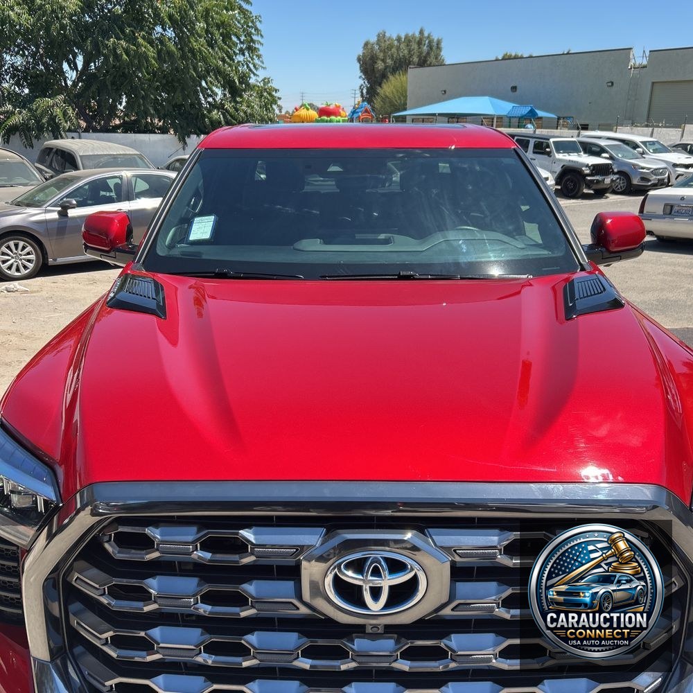2024 Toyota Tundra Platinum HV