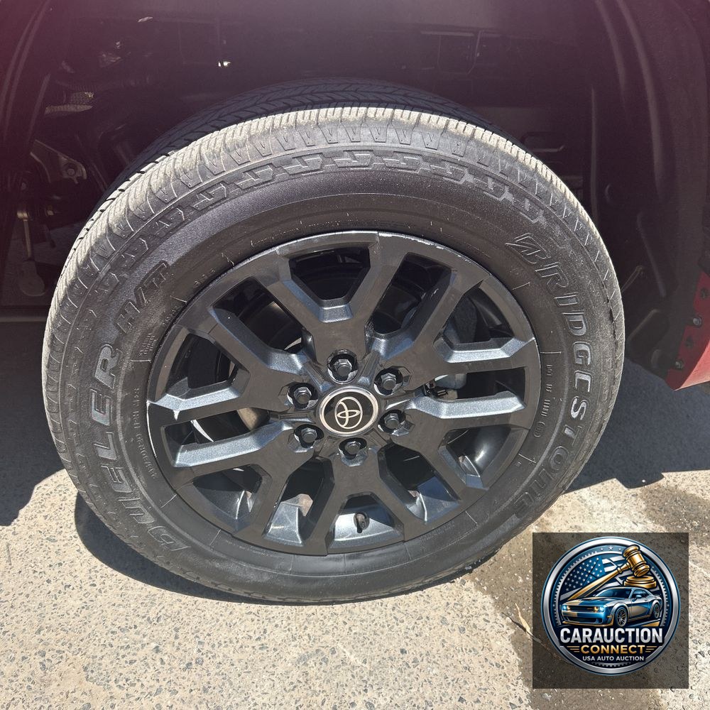 2024 Toyota Tundra Platinum HV