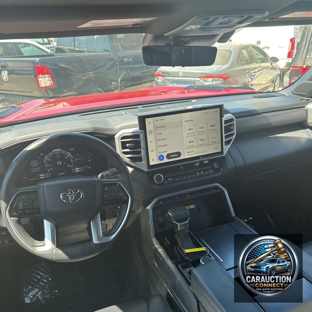 2024 Toyota Tundra Platinum HV