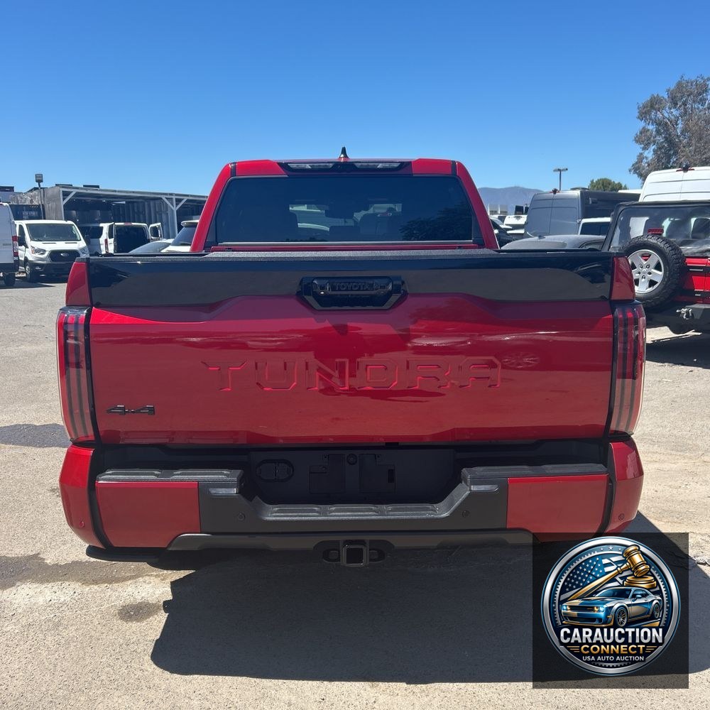 2024 Toyota Tundra Platinum HV