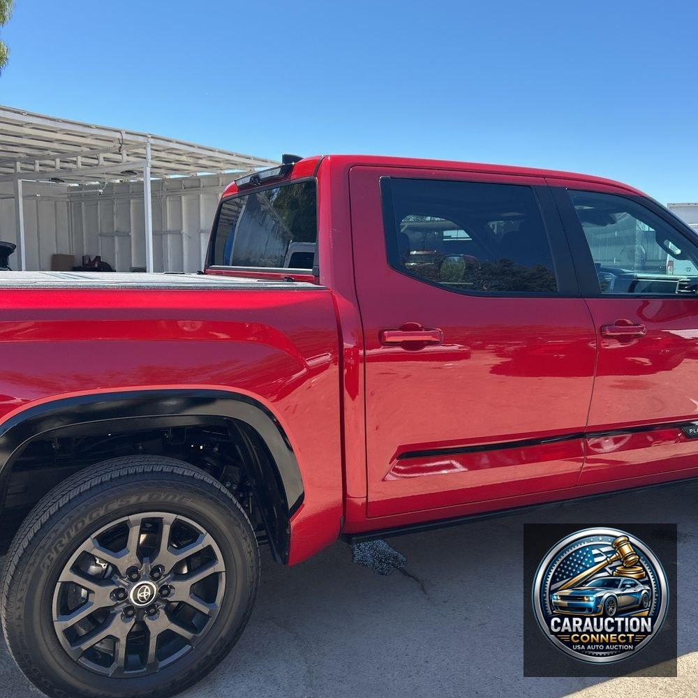 2024 Toyota Tundra Platinum HV