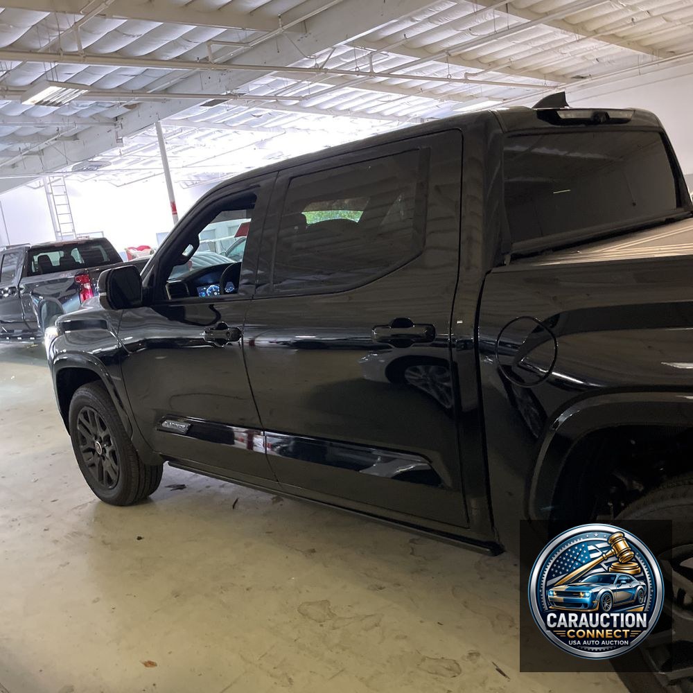 2024 Toyota Tundra Platinum HV