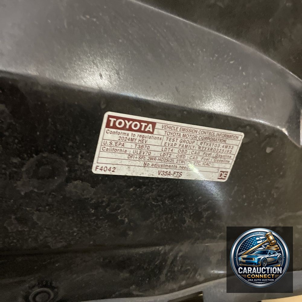 2024 Toyota Tundra Platinum HV