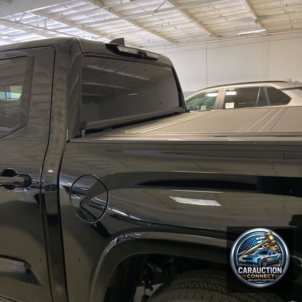 2024 Toyota Tundra Platinum HV