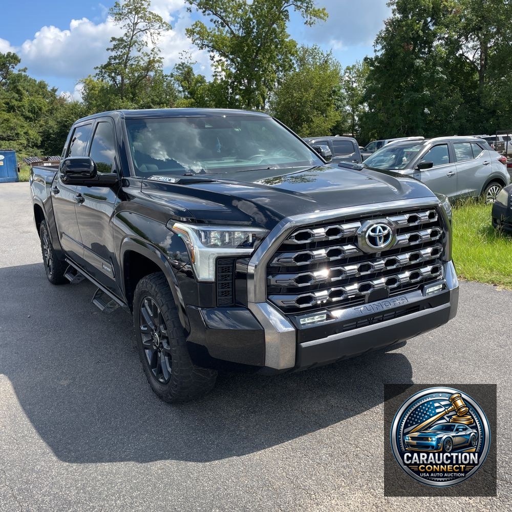 2024 Toyota Tundra Platinum HV