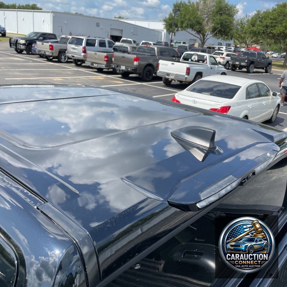 2024 Toyota Tundra Platinum HV