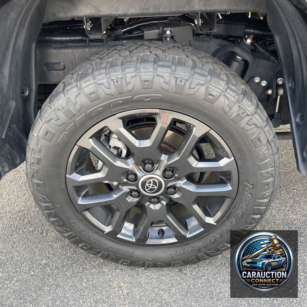 2024 Toyota Tundra Platinum HV