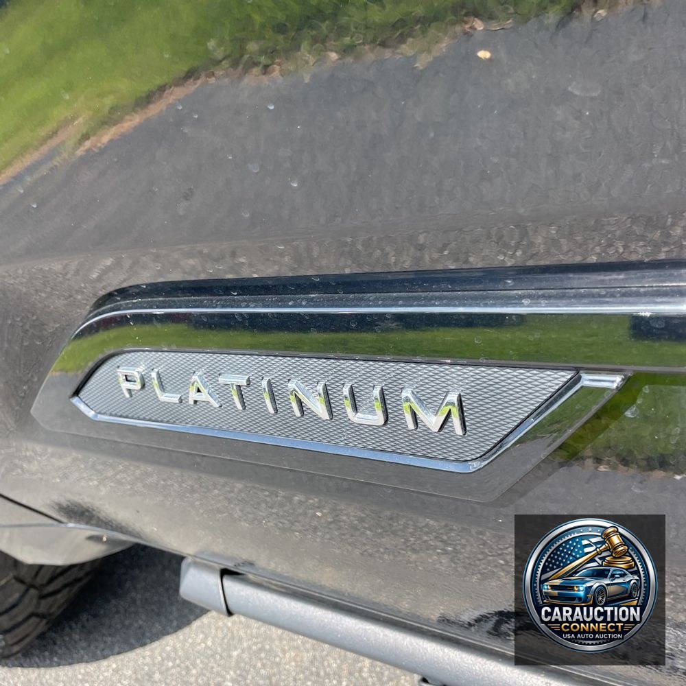 2024 Toyota Tundra Platinum HV