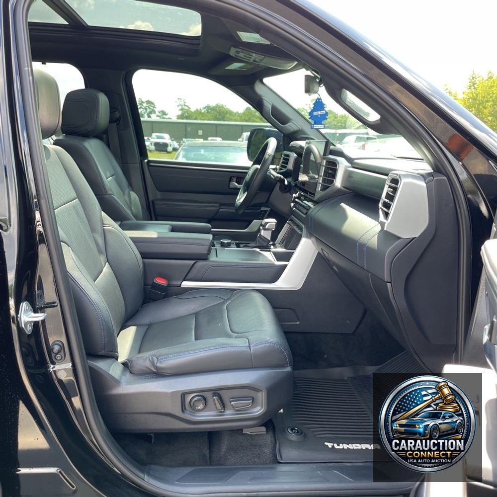 2024 Toyota Tundra Platinum HV