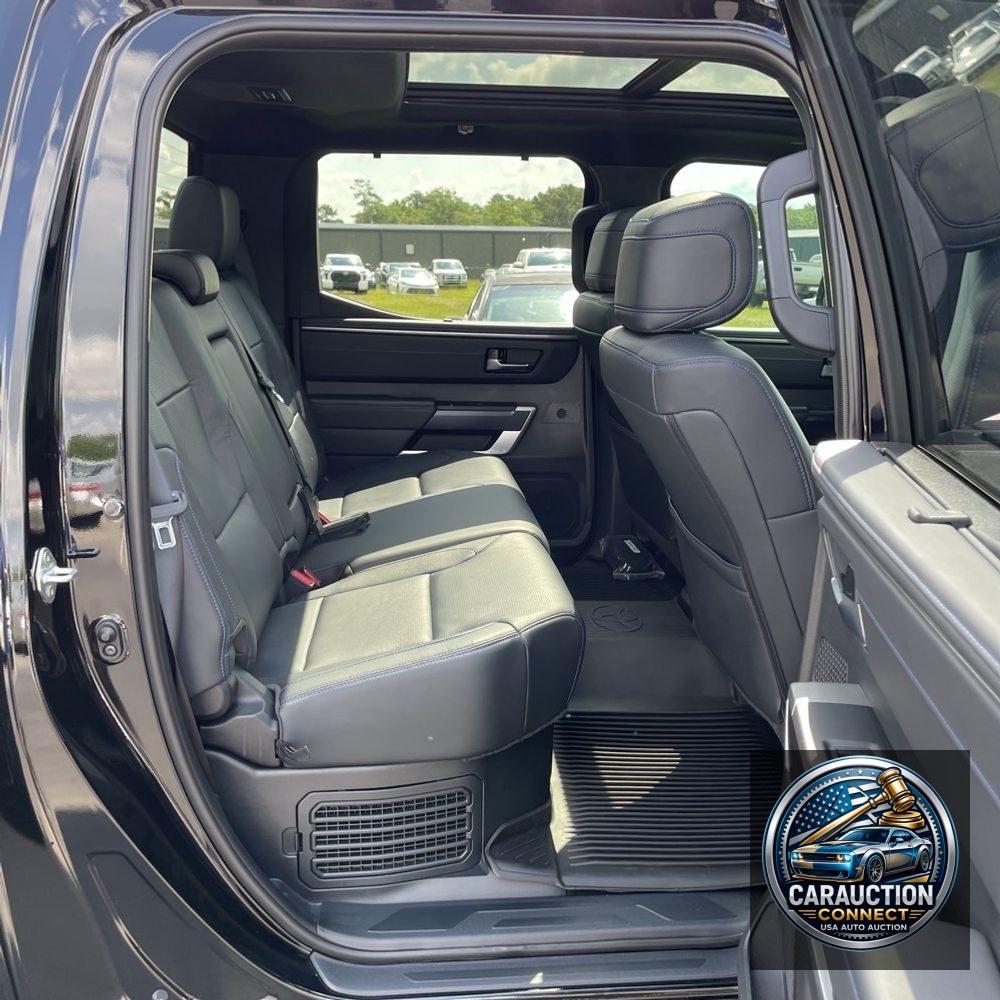 2024 Toyota Tundra Platinum HV