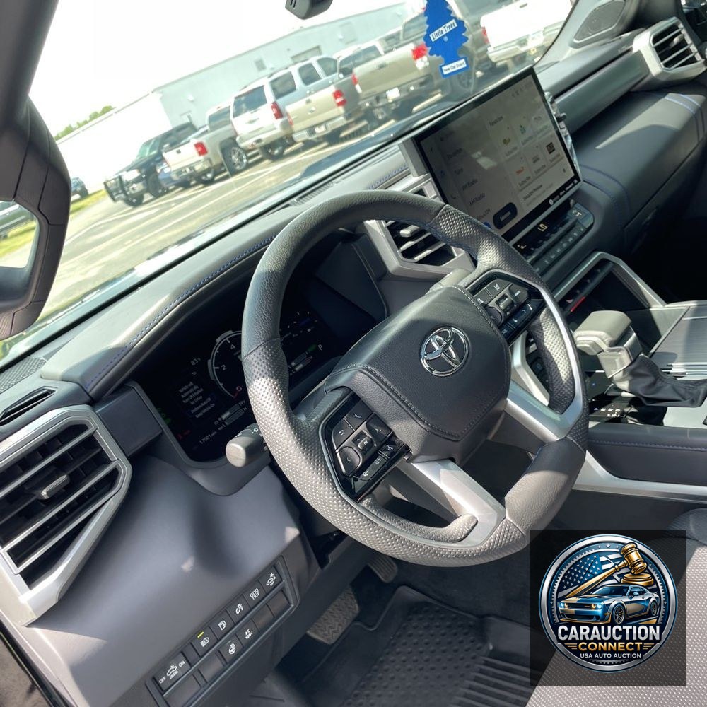 2024 Toyota Tundra Platinum HV