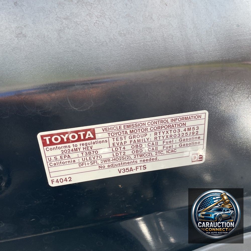 2024 Toyota Tundra Platinum HV