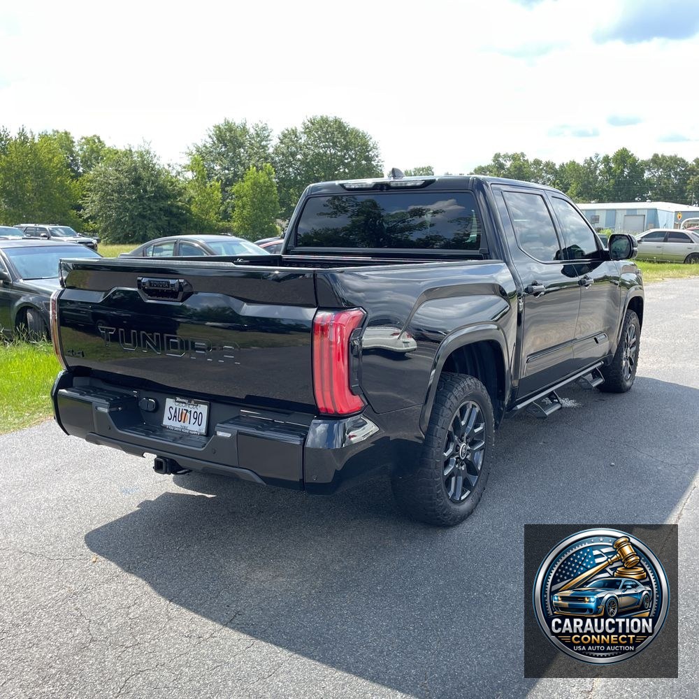 2024 Toyota Tundra Platinum HV