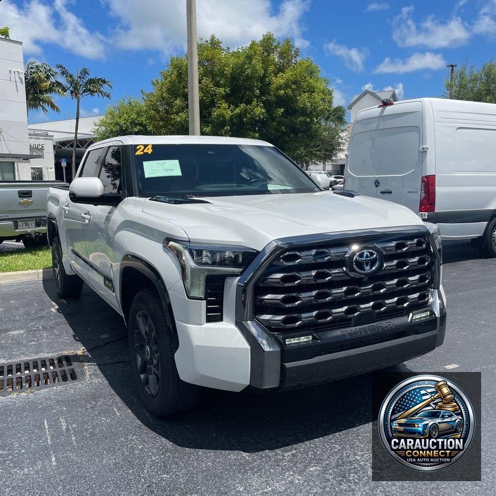 2024 Toyota Tundra Platinum HV