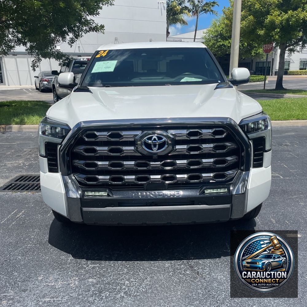 2024 Toyota Tundra Platinum HV