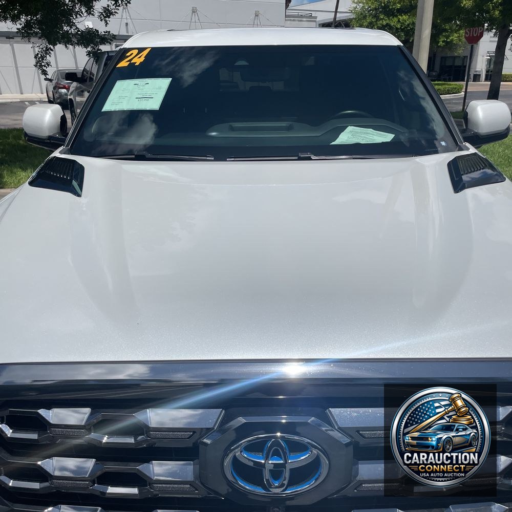 2024 Toyota Tundra Platinum HV