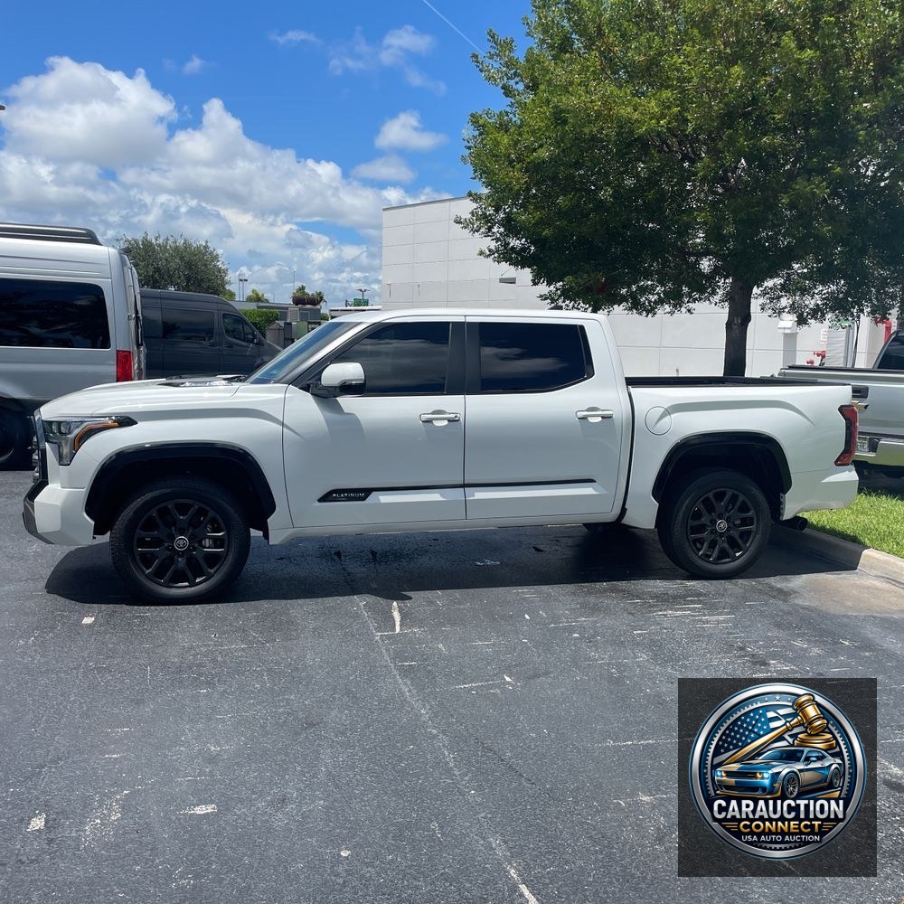 2024 Toyota Tundra Platinum HV