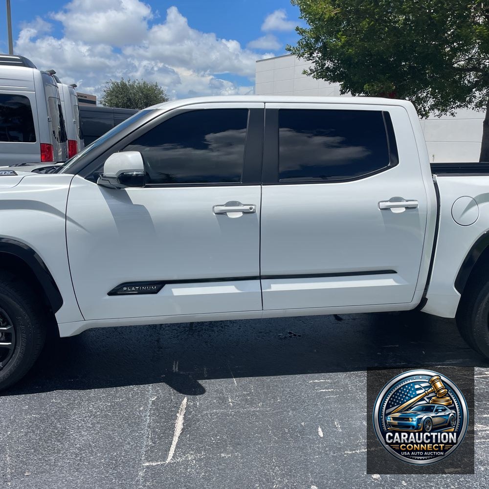 2024 Toyota Tundra Platinum HV