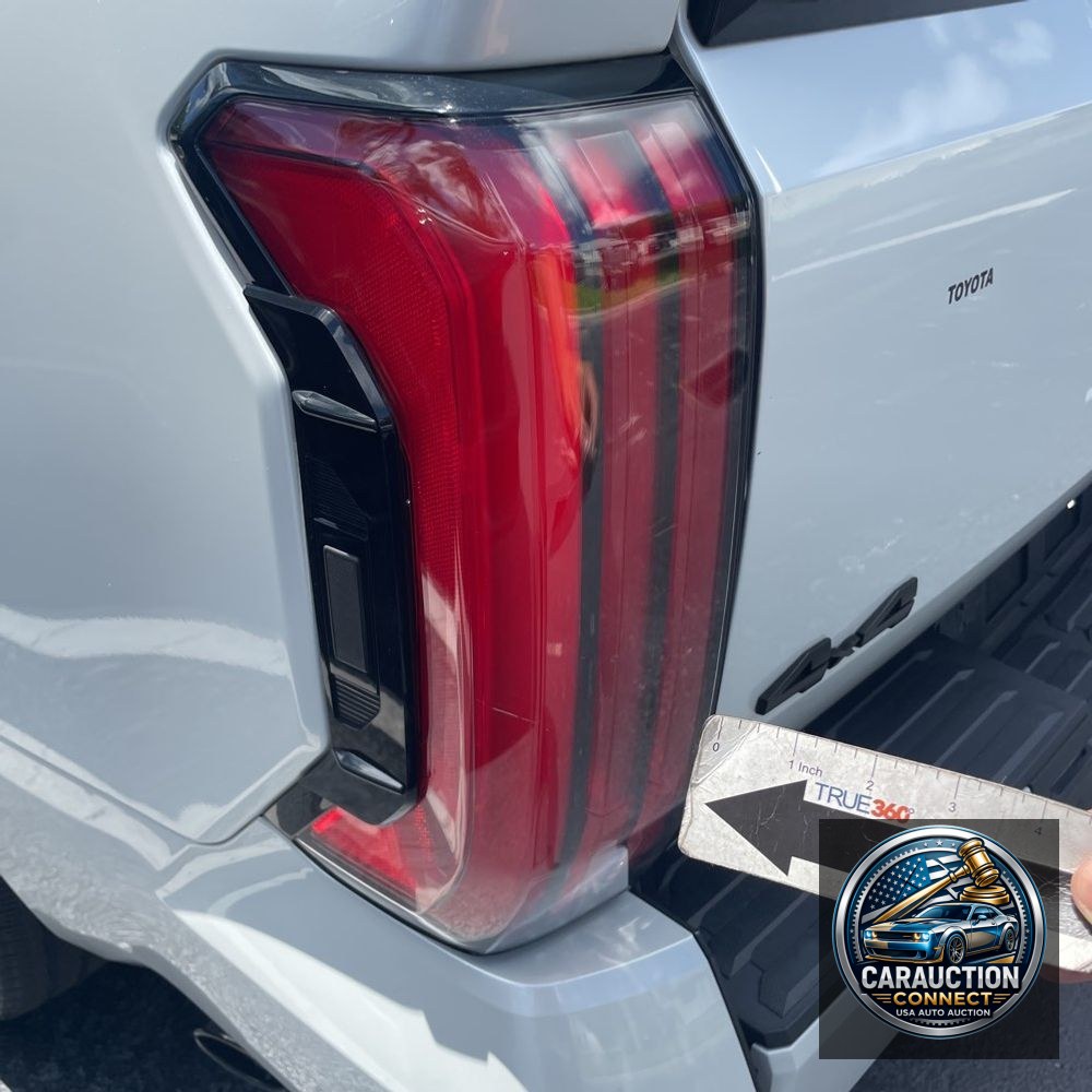 2024 Toyota Tundra Platinum HV