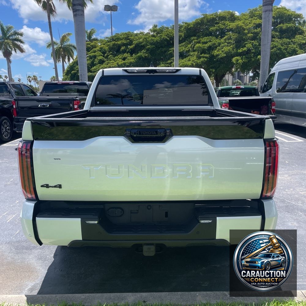 2024 Toyota Tundra Platinum HV