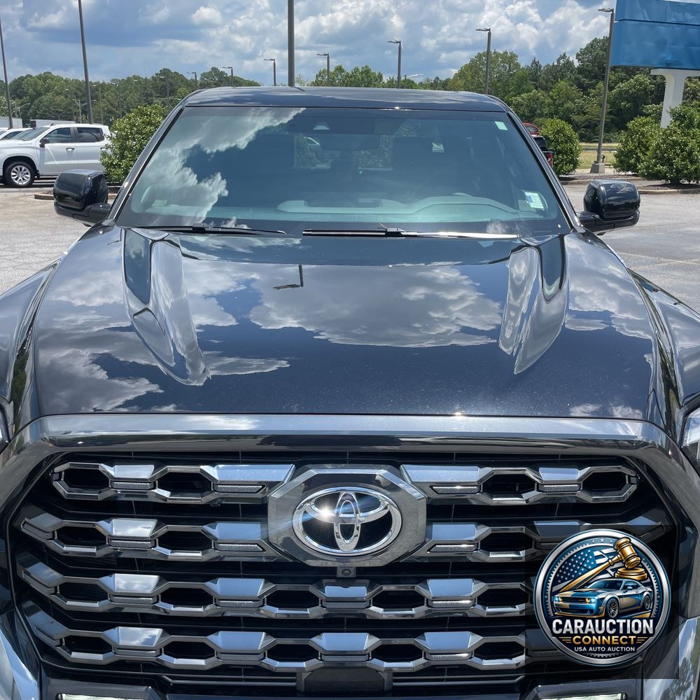 2025 Toyota Tundra Platinum HV