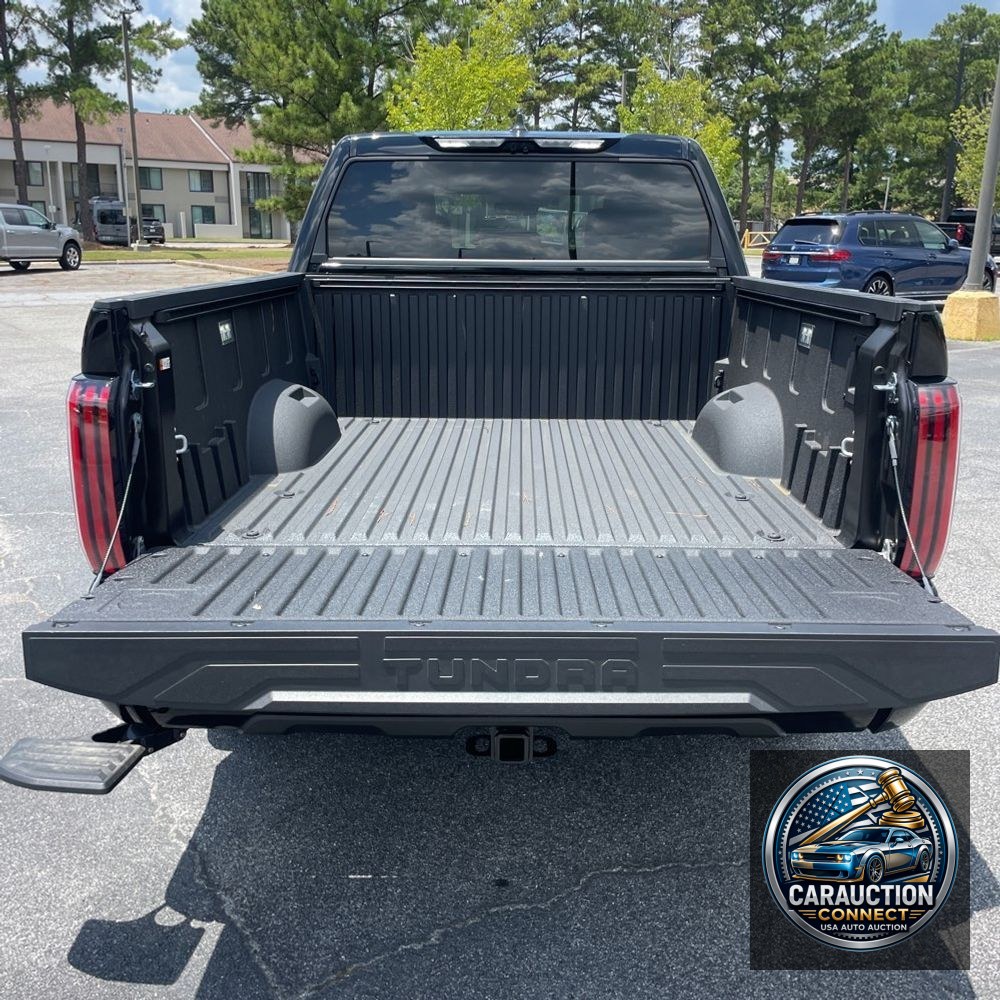 2025 Toyota Tundra Platinum HV