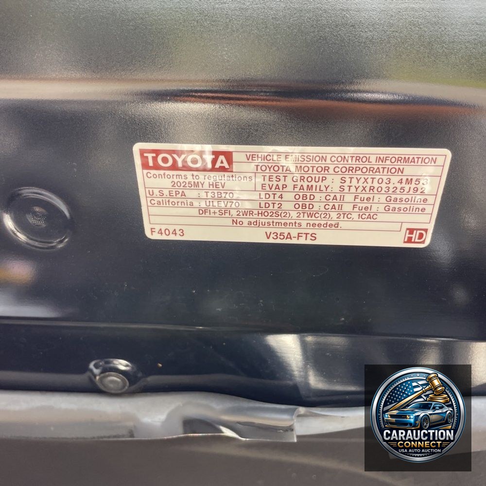 2025 Toyota Tundra Platinum HV
