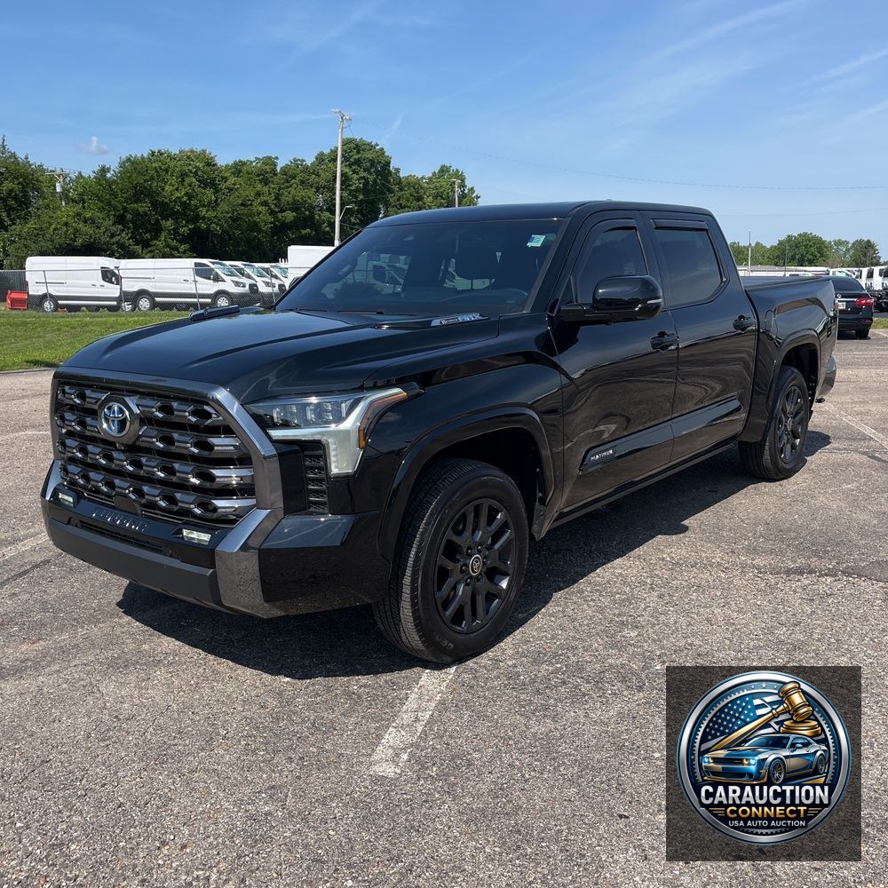 2024 Toyota Tundra Platinum HV